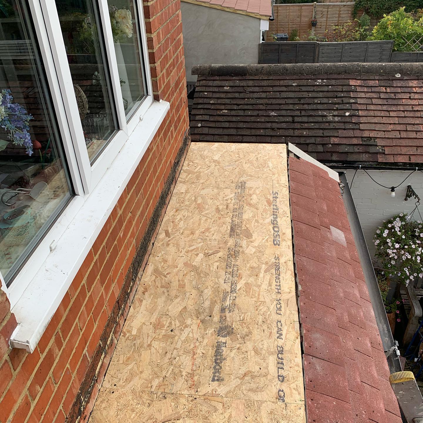 Flat roof OSB decking before felt